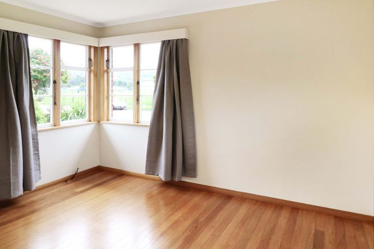 Photo of property in 51 Hikurangi Street, Trentham, Upper Hutt, 5018