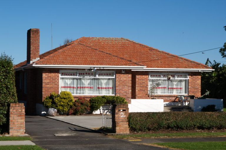 Photo of property in 2 Walter Street, Mangere East, Auckland, 2024