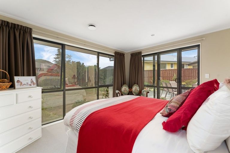 Photo of property in 19 Admiralty Place, Waikawa, Picton, 7220