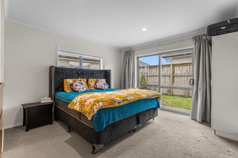 Photo of property in 68 Puhirake Crescent, Pyes Pa, Tauranga, 3112