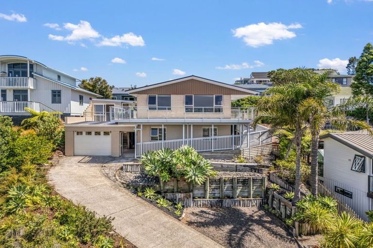 Photo of property in 5 Pine Grove, Tairua, 3508