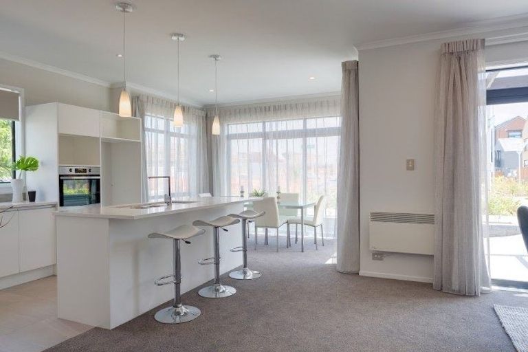 Photo of property in 2 Poaka Road, Hobsonville, Auckland, 0616