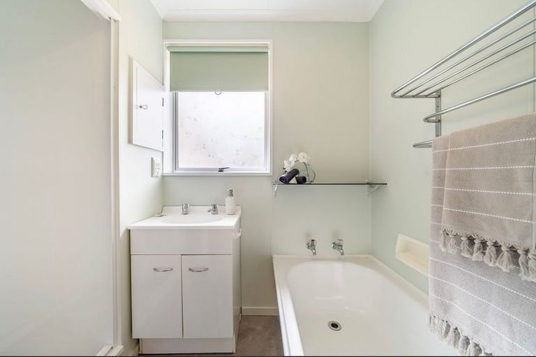 Photo of property in 4/9 Miro Street, Trentham, Upper Hutt, 5018