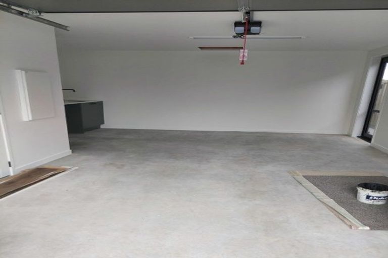 Photo of property in 102 Dunkeld Drive, Papamoa, 3118