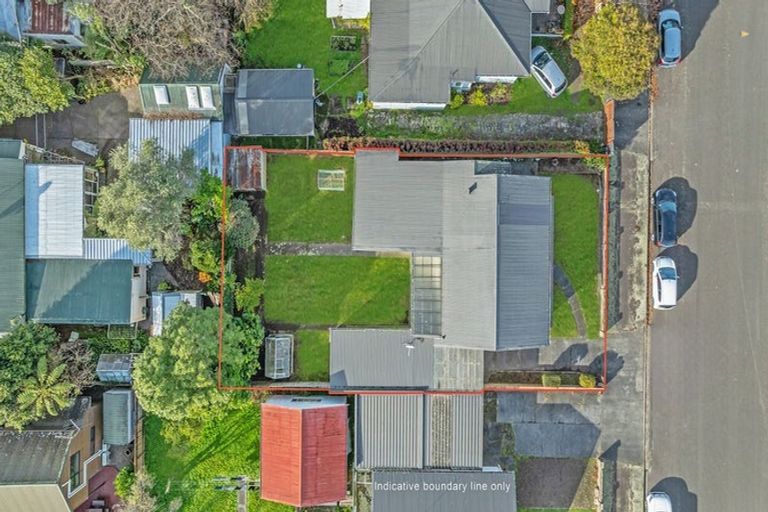 Photo of property in 5 Sydney Street, Palmerston North, 4414