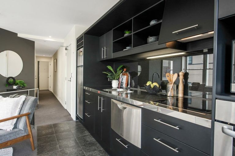 Photo of property in 6d/123 Molesworth Street, Thorndon, Wellington, 6011