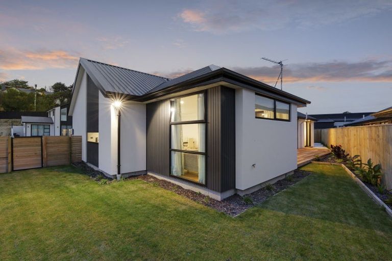 Photo of property in 19 Withers Crescent, Halswell, Christchurch, 8025