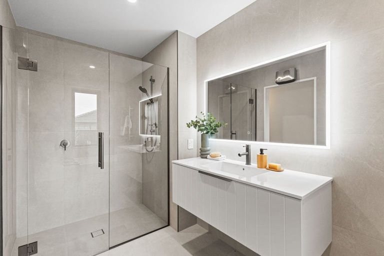 Photo of property in 1 Hobbs Lane, Harewood, Christchurch, 8051