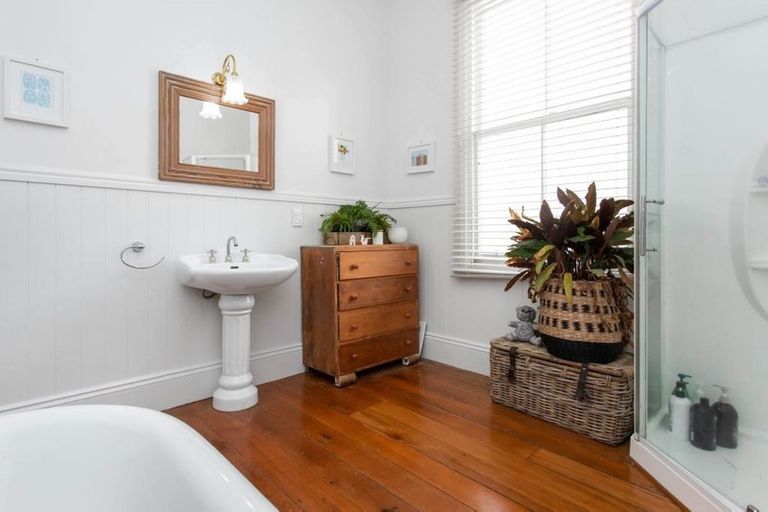 Photo of property in 75 Ranfurly Street, St Albans, Christchurch, 8014