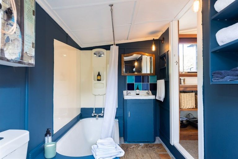 Photo of property in 46 Fox Street, Opunake, 4616