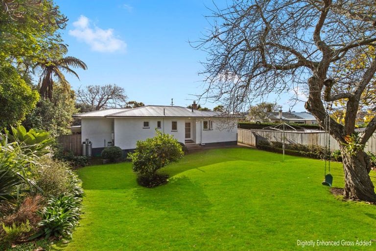 Photo of property in 11 College Street, College Estate, Whanganui, 4500