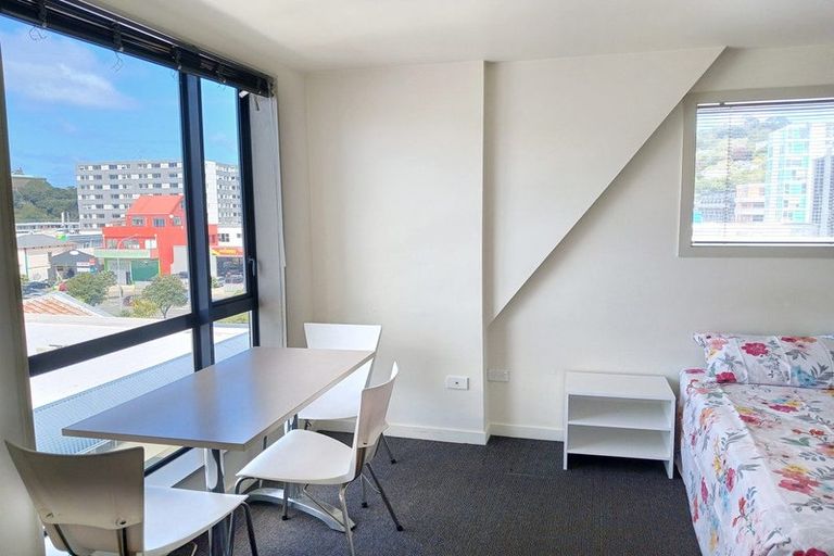 Photo of property in Southern Cross Apartments, 411/35 Abel Smith Street, Te Aro, Wellington, 6011