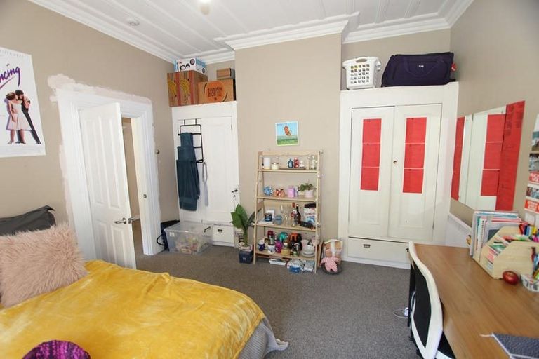 Photo of property in 34 Warrender Street, North Dunedin, Dunedin, 9016