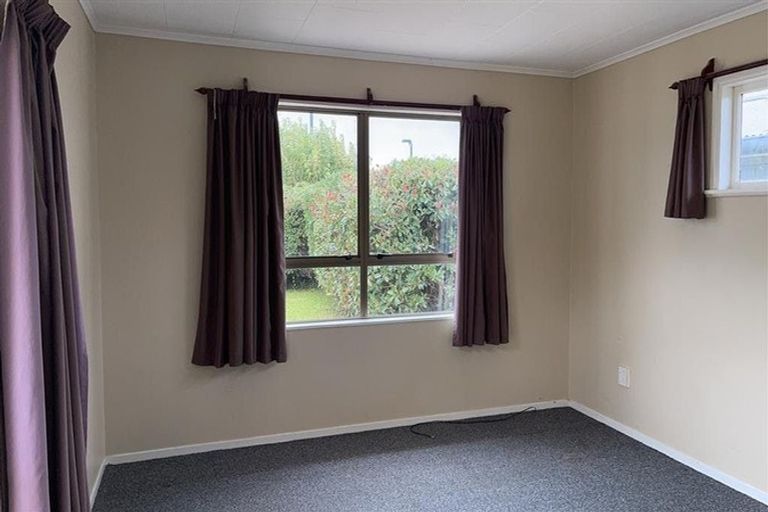 Photo of property in 20 Lipscombe Crescent, Havelock North, 4130