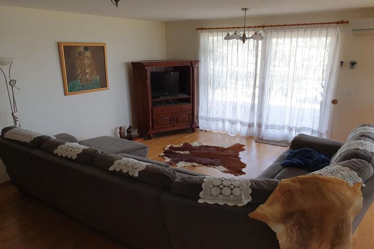 Photo of property in 10 Freyja Crescent, Coopers Beach, 0420