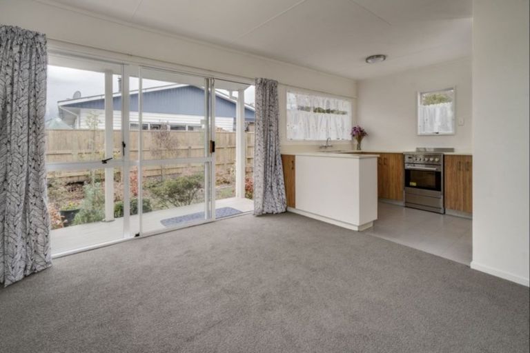 Photo of property in 1/99 Parkers Road, Tahunanui, Nelson, 7011