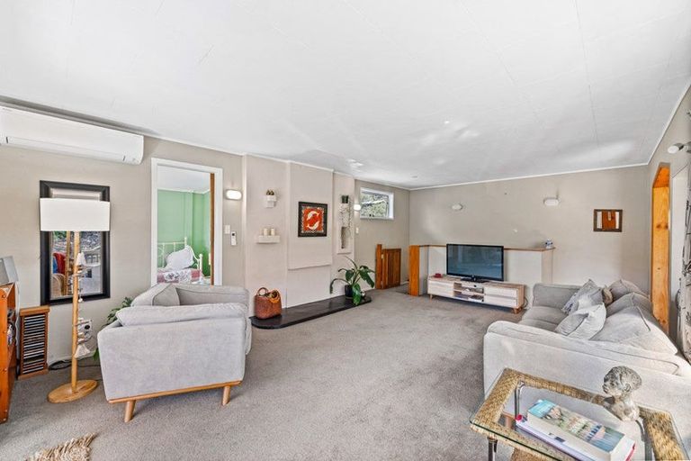 Photo of property in 35 Duck Creek Road, Stillwater, Silverdale, 0993