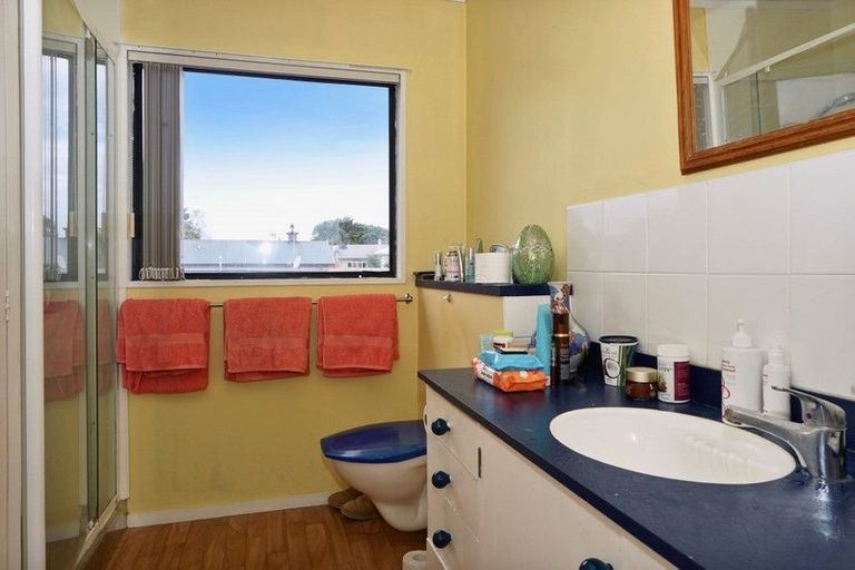 Photo of property in 12 Beatty Avenue, Te Puke, 3119