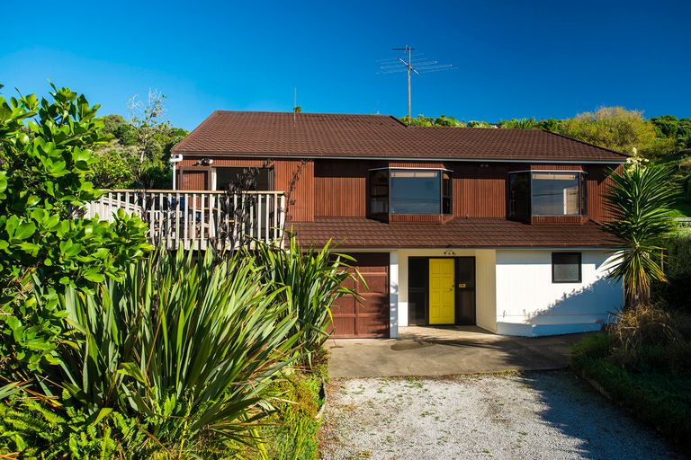 Photo of property in 58 Moana Road, Okitu, Gisborne, 4010