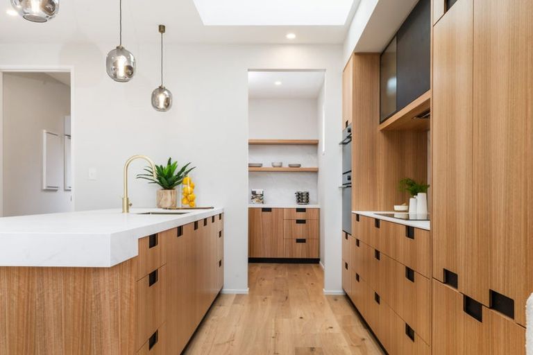 Photo of property in 59 Main Road, Redcliffs, Christchurch, 8081