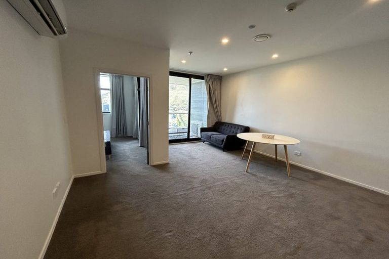 Photo of property in Wyndham Gardens Apartments, 30 Red Oaks Drive, Frankton, Queenstown, 9300