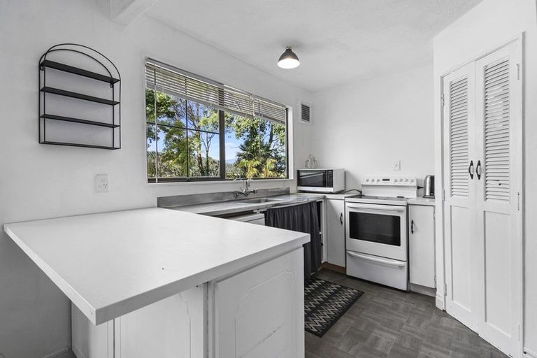 Photo of property in 2073 Takaka-collingwood Highway, Milnthorpe, Collingwood, 7073