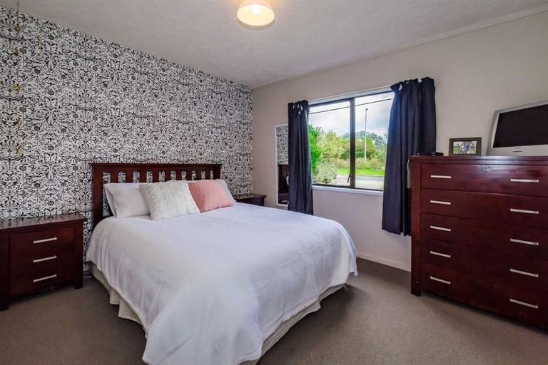 Photo of property in 4a Rata Road, Raumati Beach, Paraparaumu, 5032