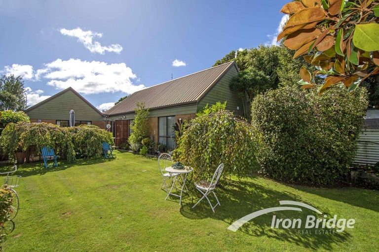 Photo of property in 137 Dunbars Road, Halswell, Christchurch, 8025