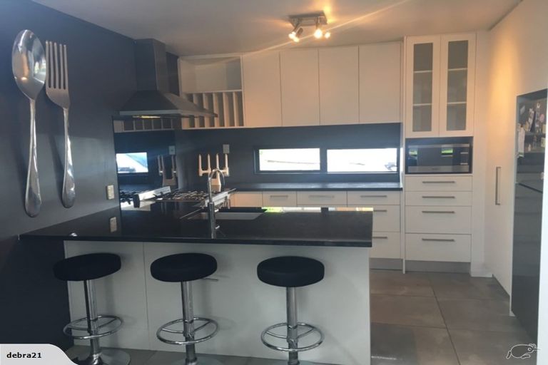 Photo of property in 1/84 Prince Regent Drive, Half Moon Bay, Auckland, 2012