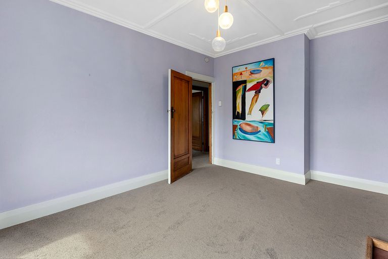 Photo of property in 24 Springhill Road, Mornington, Dunedin, 9011