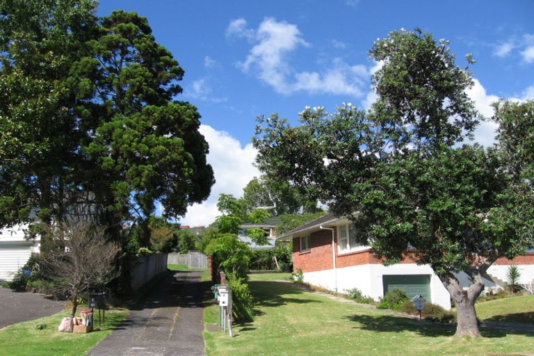 Photo of property in 3/12 Eban Avenue, Hillcrest, Auckland, 0627
