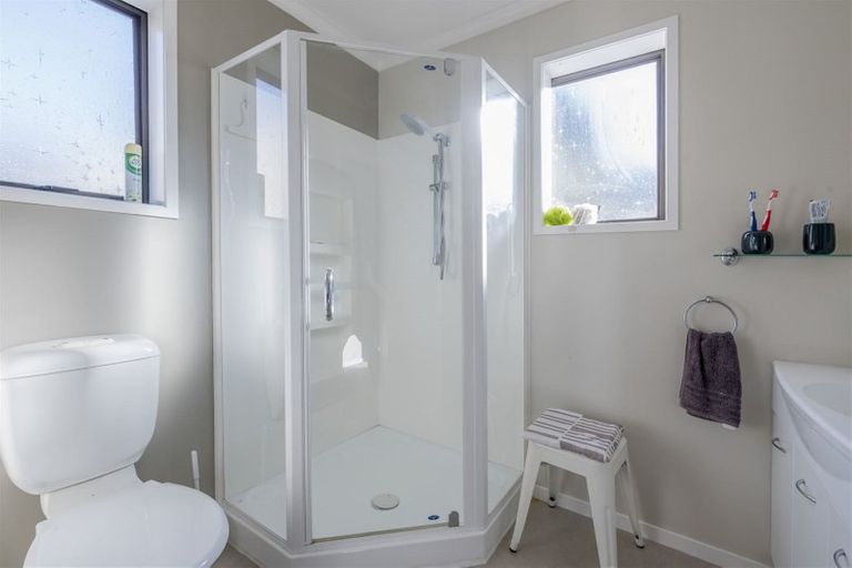 Photo of property in 12a Stuart Street, Levin, 5510