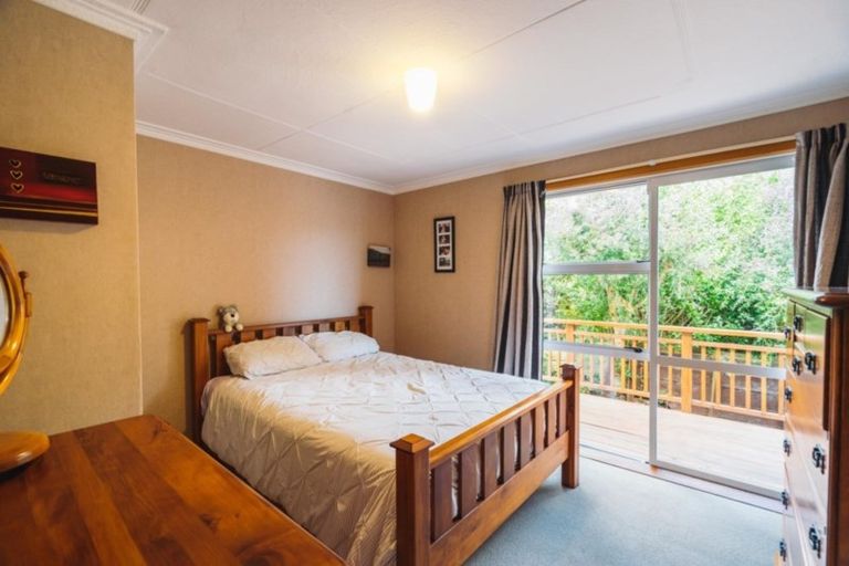 Photo of property in 55 Elwyn Crescent, Green Island, Dunedin, 9018
