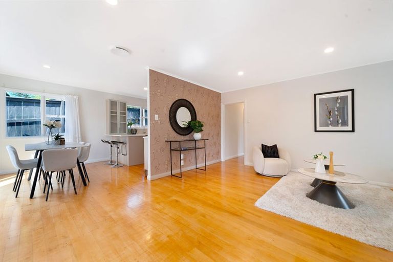 Photo of property in 68 Seabrook Avenue, New Lynn, Auckland, 0600
