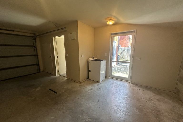 Photo of property in 672b Ferry Road, Woolston, Christchurch, 8023