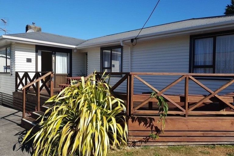 Photo of property in 118 Stanners Street, Eltham, 4322