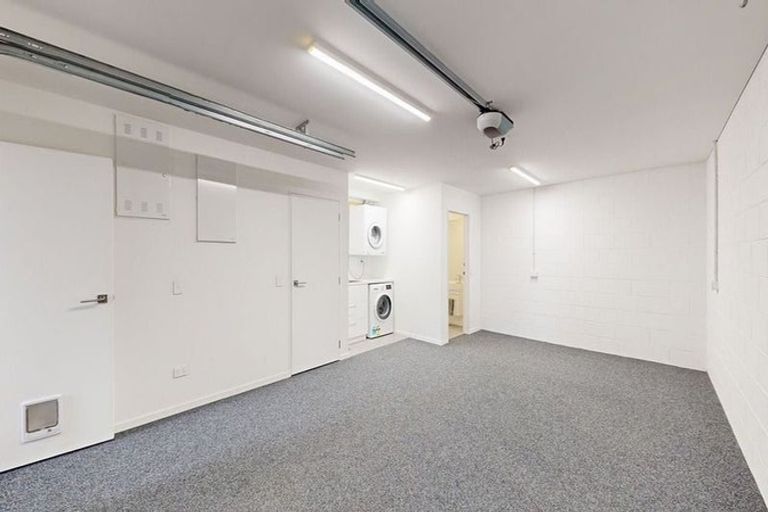 Photo of property in 14/104 Maupuia Road, Maupuia, Wellington, 6022