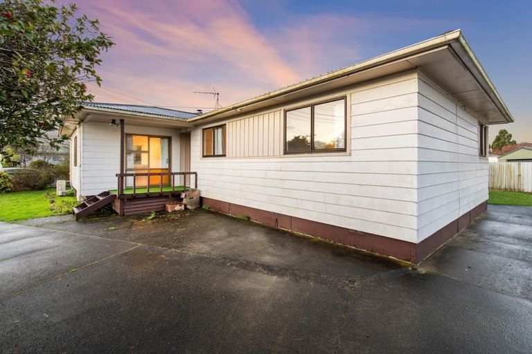 Photo of property in 24 Resolute Way, Papakura, 2110