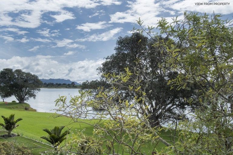 Photo of property in 10 Roretana Drive, Athenree, Katikati, 3177