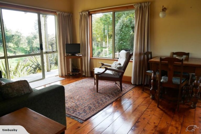 Photo of property in 1346 Egmont Road, Egmont Village, Inglewood, 4386