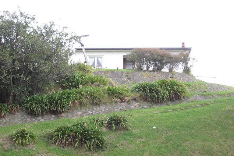 Photo of property in 88 Raumati Road, Raumati Beach, Paraparaumu, 5032