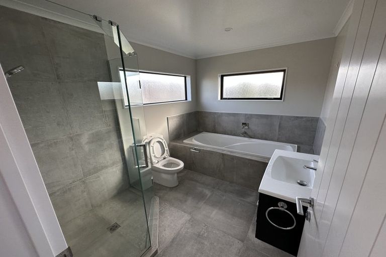 Photo of property in 206 Clark Road, Hobsonville, Auckland, 0616