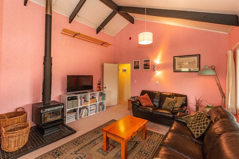 Photo of property in 15 Manuka Street, Ohakune, 4625