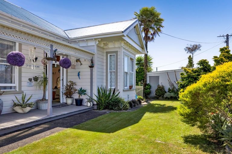 Photo of property in 57 Stanners Street, Eltham, 4322