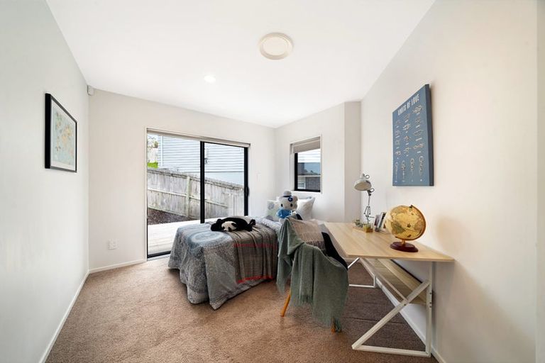 Photo of property in 55 Platinum Rise, Ranui, Auckland, 0612