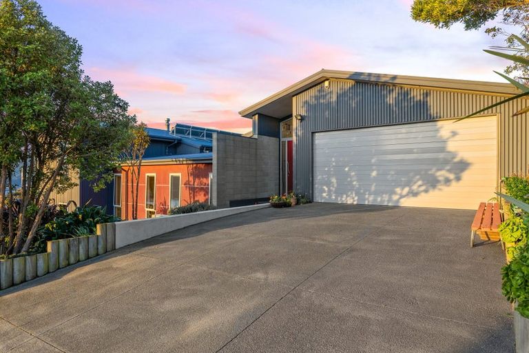 Photo of property in 18 Stoddart Terrace, Diamond Harbour, Lyttelton, 8971