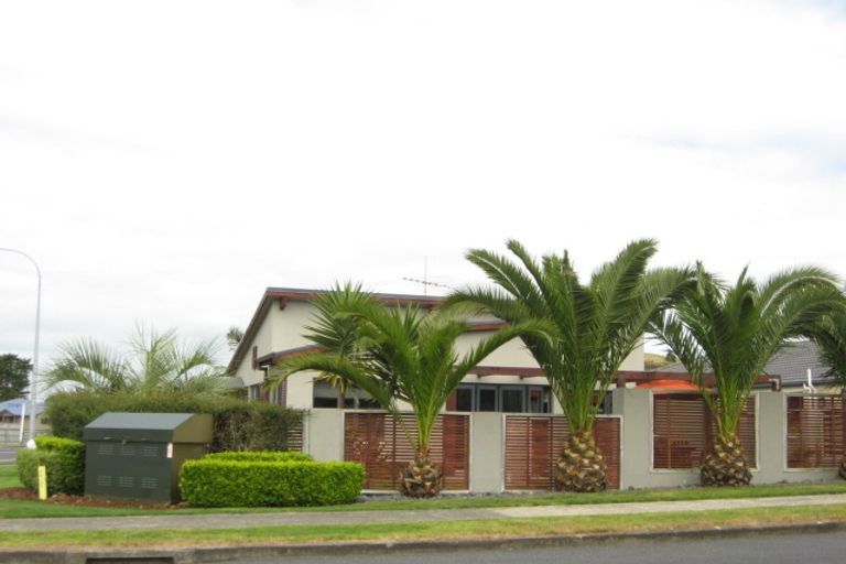 Photo of property in 27 Ridgeway Road, Pukekohe, 2120