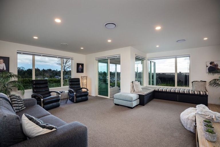 Photo of property in 206b Heta Road, Merrilands, New Plymouth, 4312
