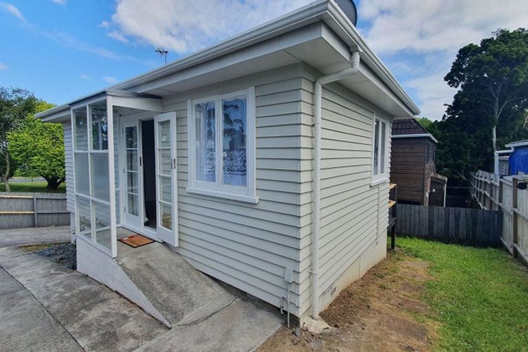 Photo of property in 624 Pakuranga Road, Howick, Auckland, 2010