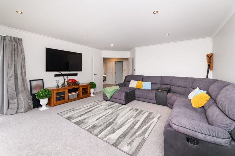 Photo of property in 67a Parnell Heights Drive, Kelvin Grove, Palmerston North, 4414